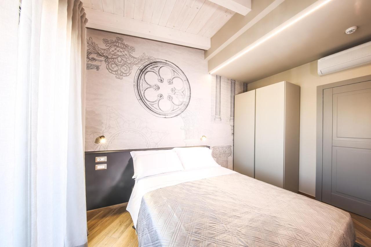 Vicolo Malavolta 7 Rooms And Suites Pedaso Luaran gambar