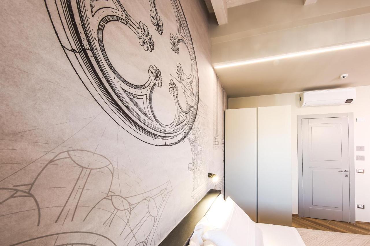 Vicolo Malavolta 7 Rooms And Suites Pedaso Luaran gambar