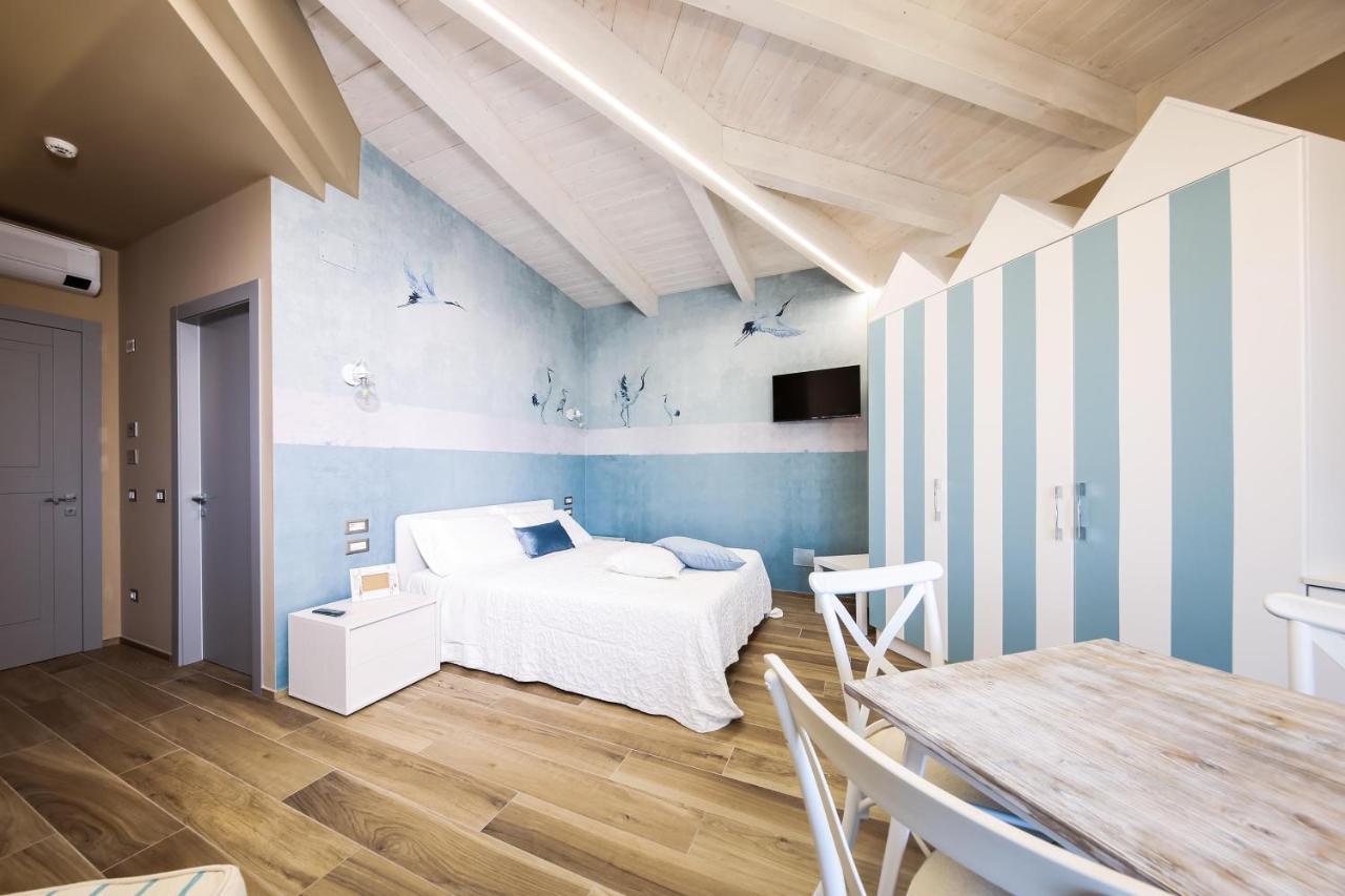 Vicolo Malavolta 7 Rooms And Suites Pedaso Luaran gambar