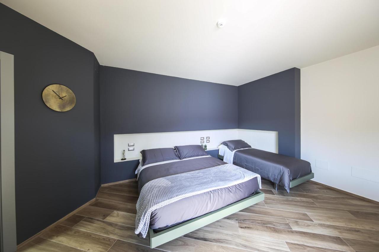 Vicolo Malavolta 7 Rooms And Suites Pedaso Luaran gambar